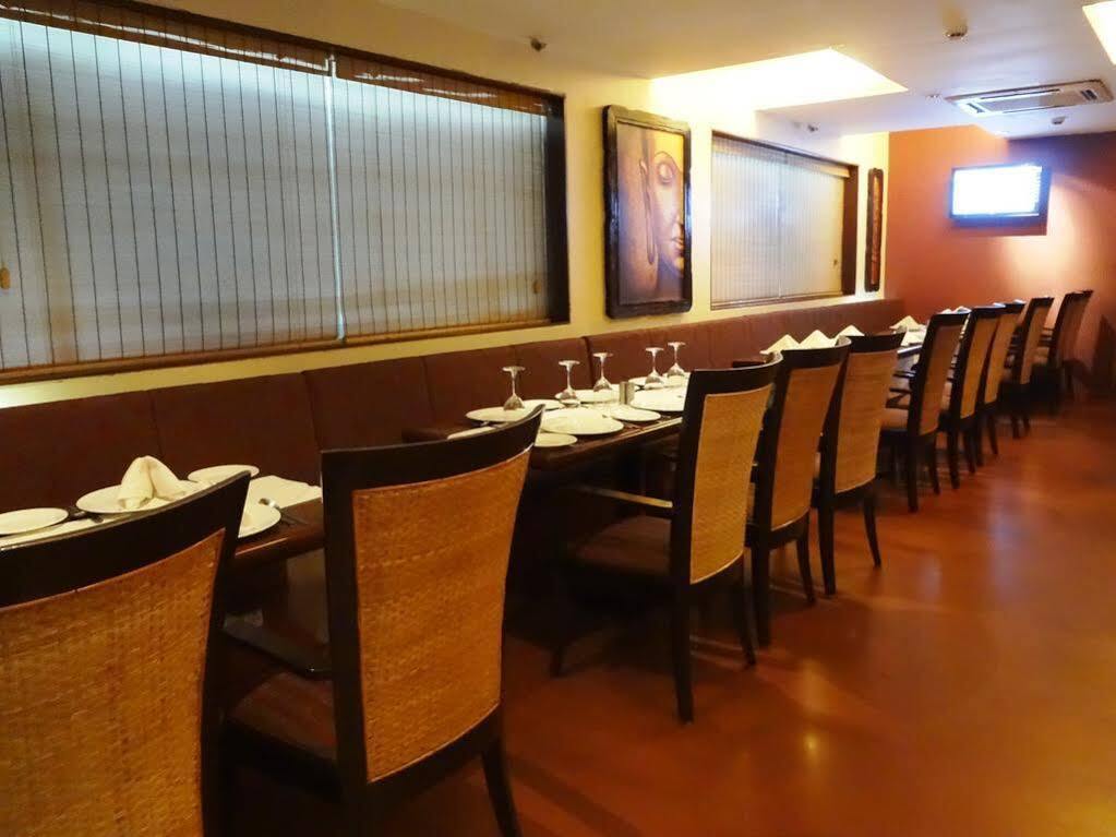 Hotel Jewel Of Chembur Мумбаї Екстер'єр фото